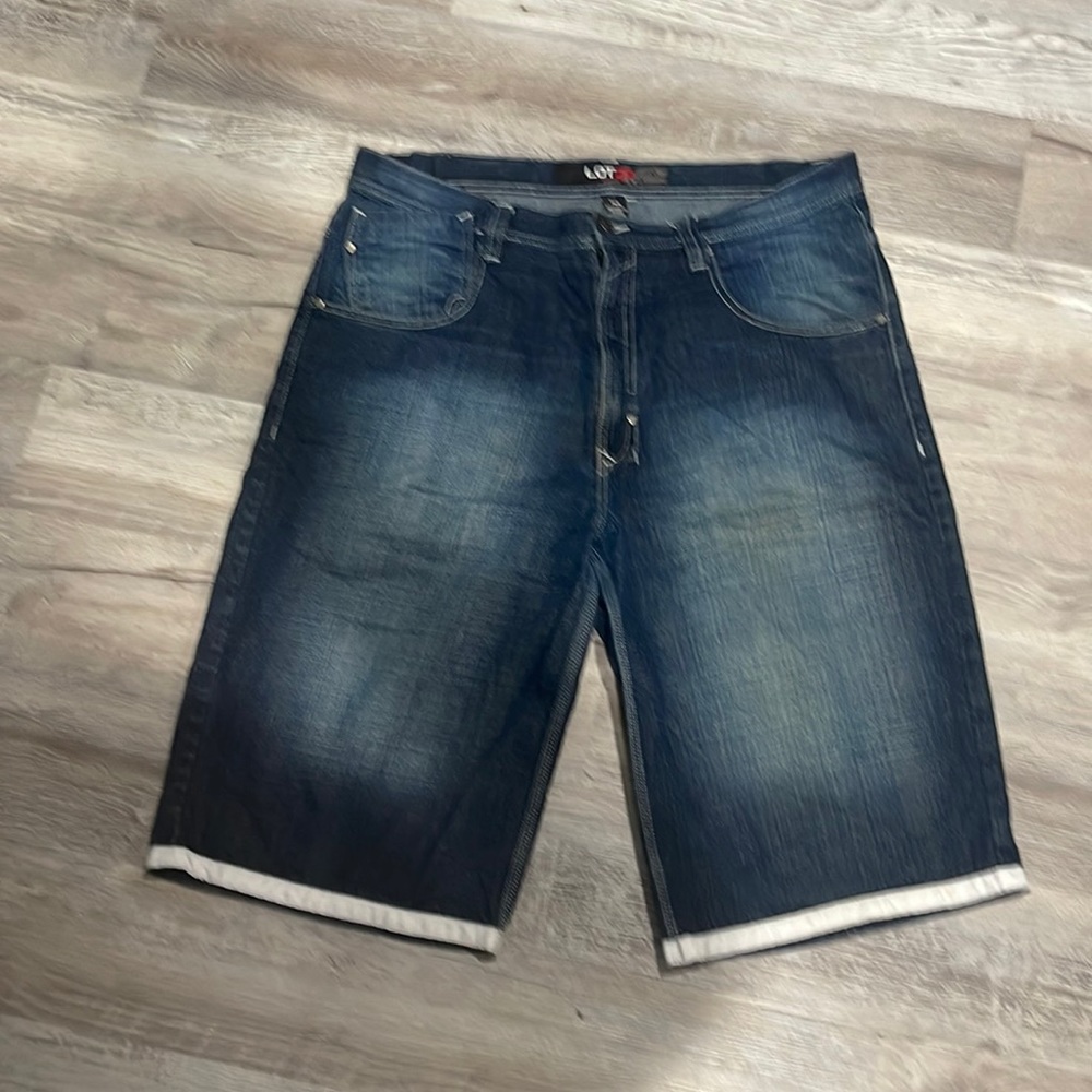 Lot29 shorts size 40 with white trim on the shorts